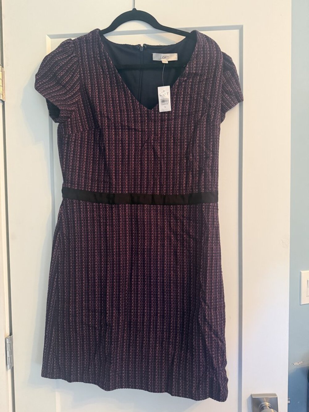 NWT LOFT Plum Purple Tweed Cap Sleeve V-Neck Dress Velvet Waist Tie Size 12